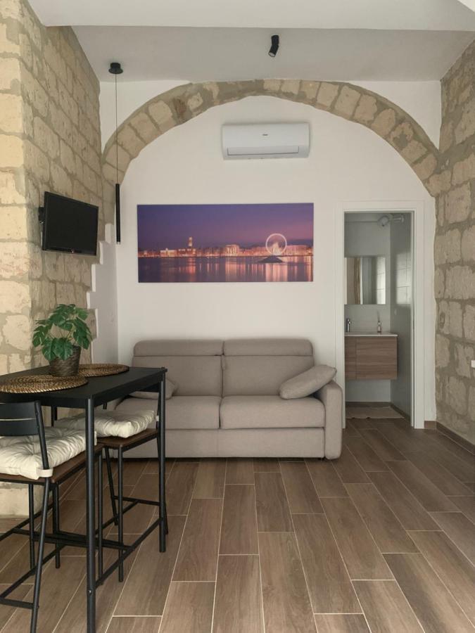 בארי La Casa Degli Innamorati מראה חיצוני תמונה